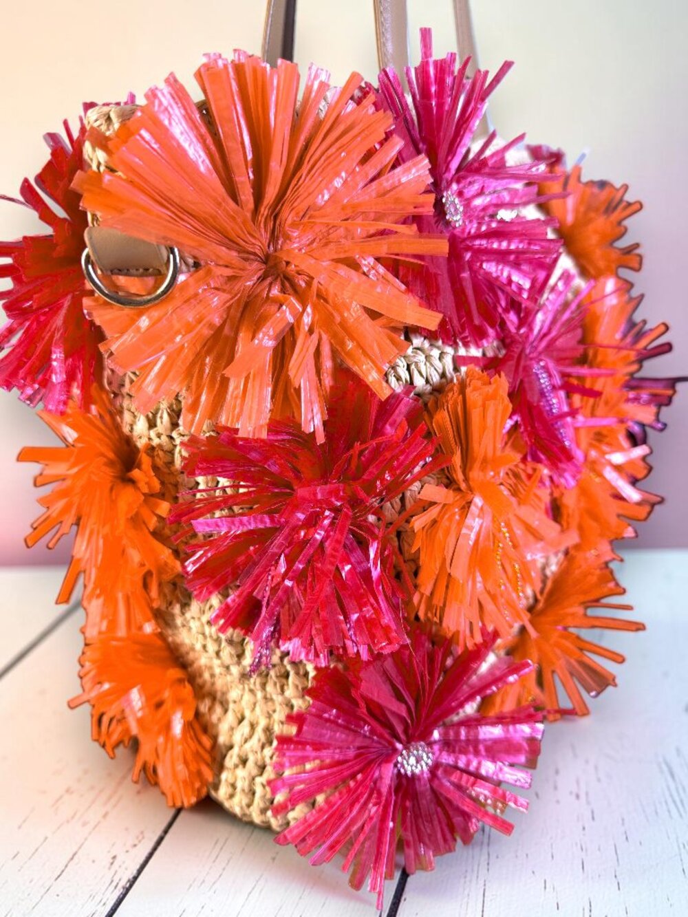 Sharif Woven Raffia 3D Floral Appliquรฉ Large Shoulder Crossbody Tote SAMPLE Bag - Picture 6 of 15